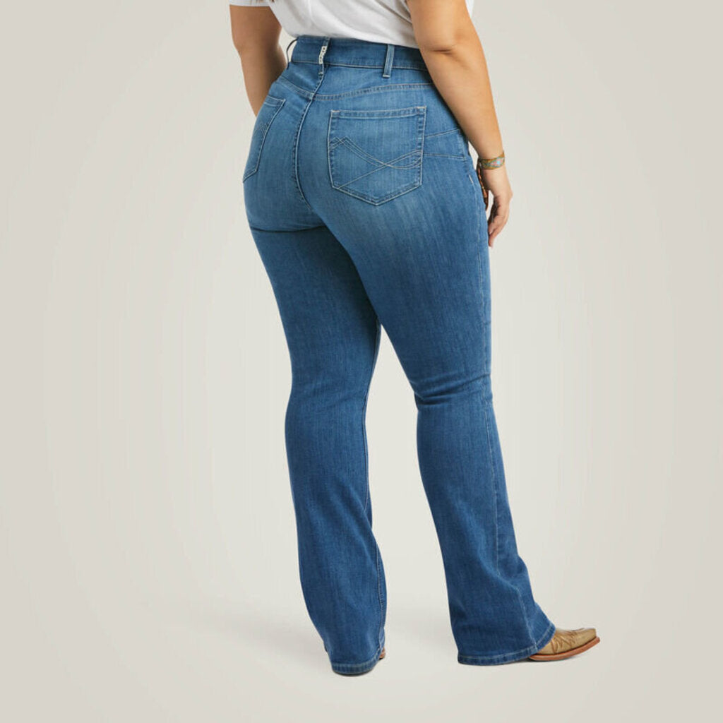 10036812 WOMENS MID RISE PATRICIA BOOT CUT JEAN